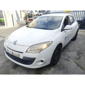 RENAULT MEGANE III BERLINA 5 P de desguace