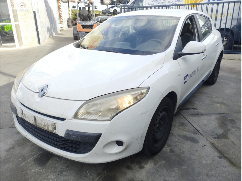 RENAULT MEGANE III BERLINA 5 P