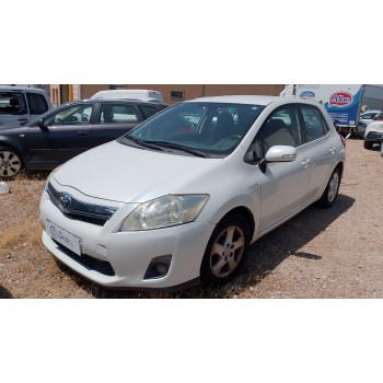 TOYOTA AURIS (_E15_) de desguace