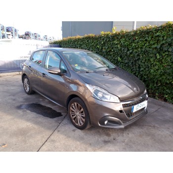 PEUGEOT 208 I (CA_, CC_)