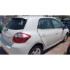 toyota auris (_e15_) del año 2010