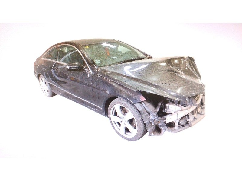 mercedes-benz clase e coupé (c207) del año 2009
