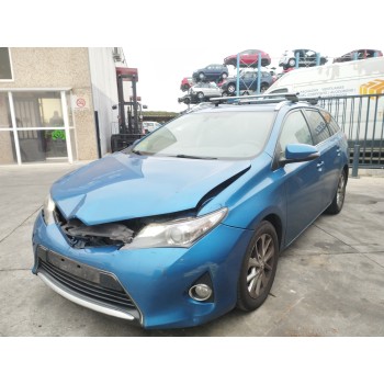 toyota auris touring sports (e18) del año 2014