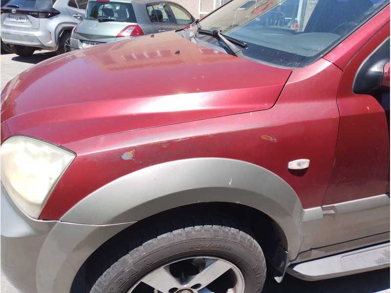 Recambio de aleta delantera izquierda para kia sorento 2.5 crdi cat referencia OEM IAM   