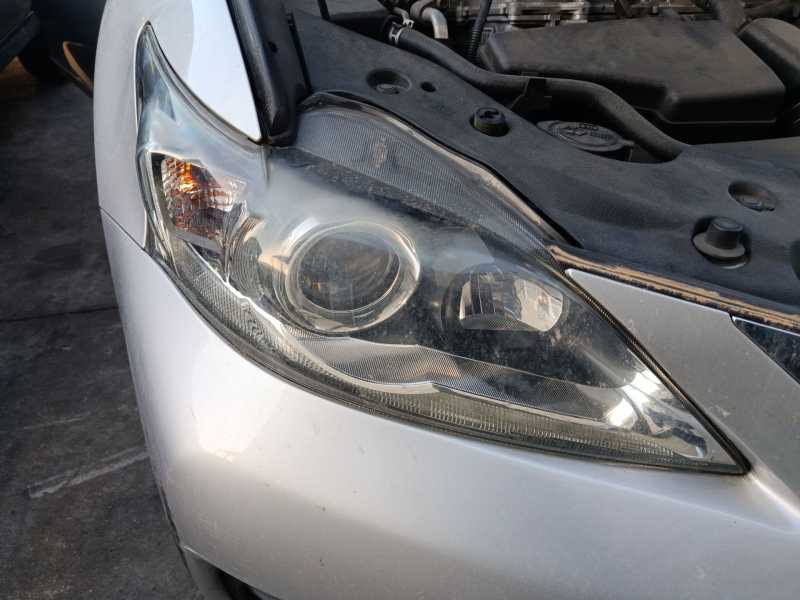 Recambio de faro derecho para lexus ct (zwa10_) 200h (zwa10_) referencia OEM IAM 8113076031  