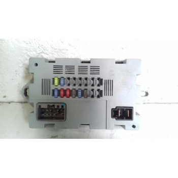CAJA RELES / FUSIBLES CPLA14Q073AA LR078822 SW71739084