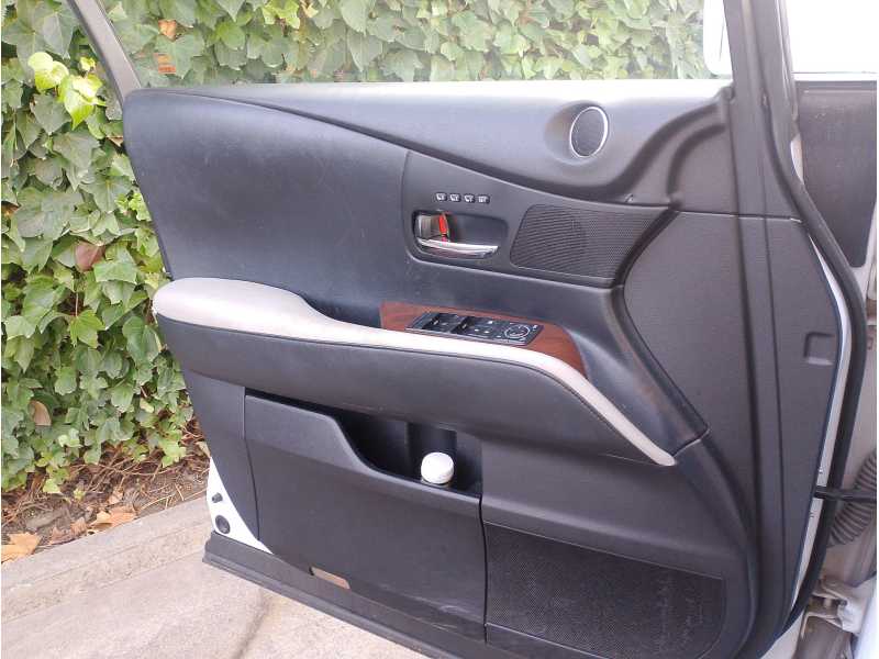 Recambio de guarnecido puerta delantera izquierda para lexus rx (_l1_) 450h awd (gyl15_) referencia OEM IAM 6762048750C3  