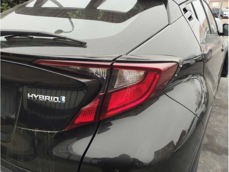 Recambio de piloto trasero derecho para toyota c-hr hybrid advance referencia OEM IAM   