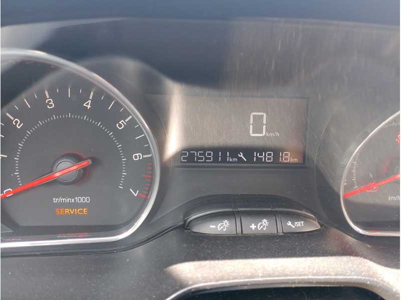 Recambio de cuadro instrumentos para peugeot 208 1.2 16v vti referencia OEM IAM   