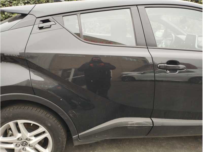 Recambio de puerta trasera derecha para toyota c-hr hybrid advance referencia OEM IAM   