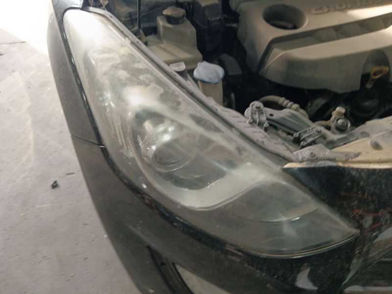Recambio de faro derecho para hyundai i30 (gd) 1.4 crdi referencia OEM IAM 92102A6000  