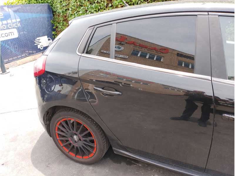 Recambio de puerta trasera derecha para fiat bravo (198) 1.4 16v turbo referencia OEM IAM   