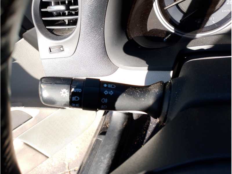 Recambio de mando intermitentes para lexus is200 (ds2/is2) 2.2 d-cat referencia OEM IAM   