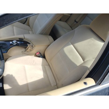 ASIENTO DELANTERO IZQUIERDO 