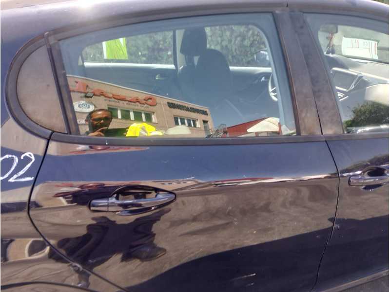 Recambio de maneta exterior trasera derecha para peugeot 208 1.2 16v vti referencia OEM IAM   