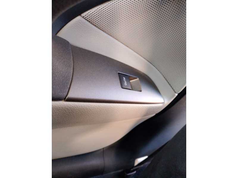 Recambio de mando elevalunas trasero izquierdo para lexus is200 (ds2/is2) 2.2 d-cat referencia OEM IAM   