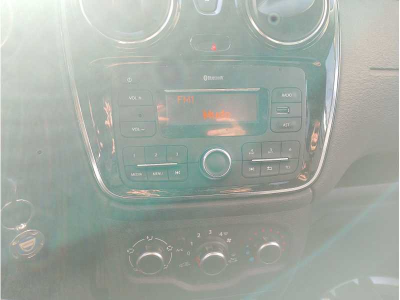 Recambio de pantalla multifuncion para dacia lodgy (js_) 1.2 tce (jsay, jsm0) referencia OEM IAM 281156864R  