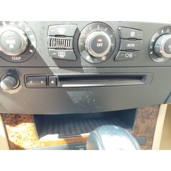 SISTEMA AUDIO / RADIO CD 