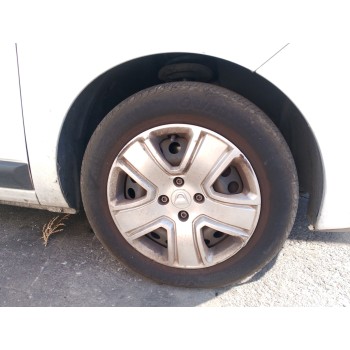 PASO DE RUEDA DELANTERO DERECHO 638402753R 