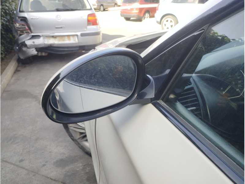 Recambio de retrovisor izquierdo para bmw serie 1 berlina (e81/e87) 116d referencia OEM IAM   