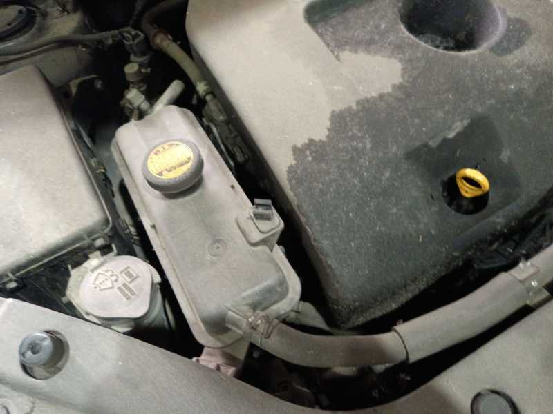 Recambio de alternador para toyota rav 4 iii (_a3_) 2.2 d 4wd (ala30_) referencia OEM IAM 2706026030  