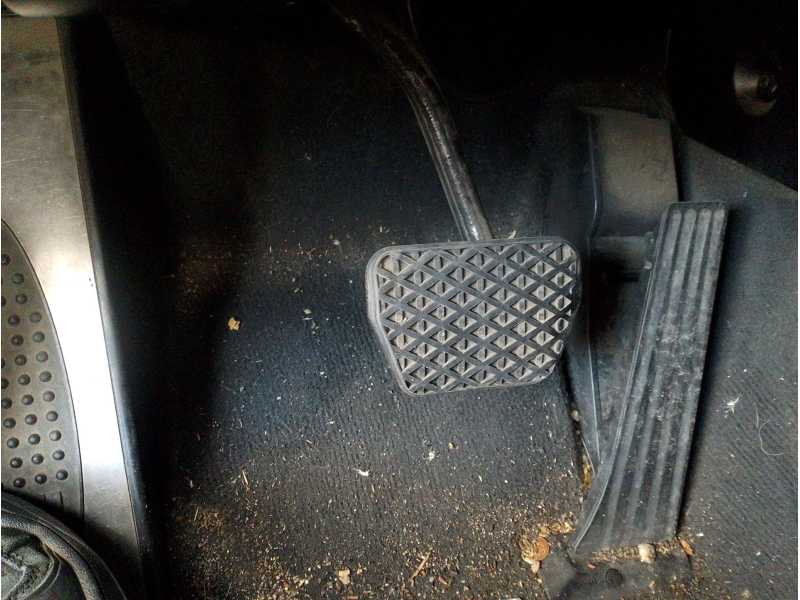 Recambio de pedal freno para bmw 5 (e60) 530 xd referencia OEM IAM 35002282325  
