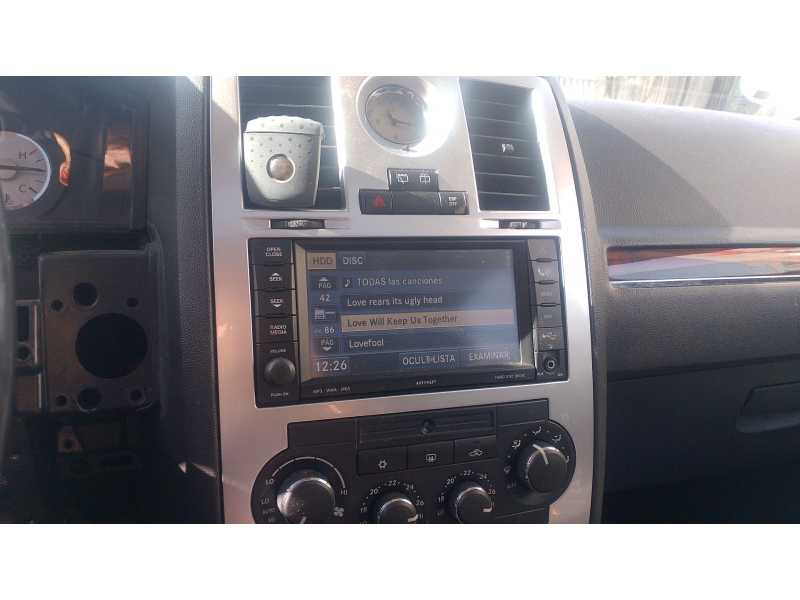 Recambio de radiador calefaccion / aire acondicionado para chrysler 300c touring (lx, le) 3.0 crd referencia OEM IAM 5175368AA  