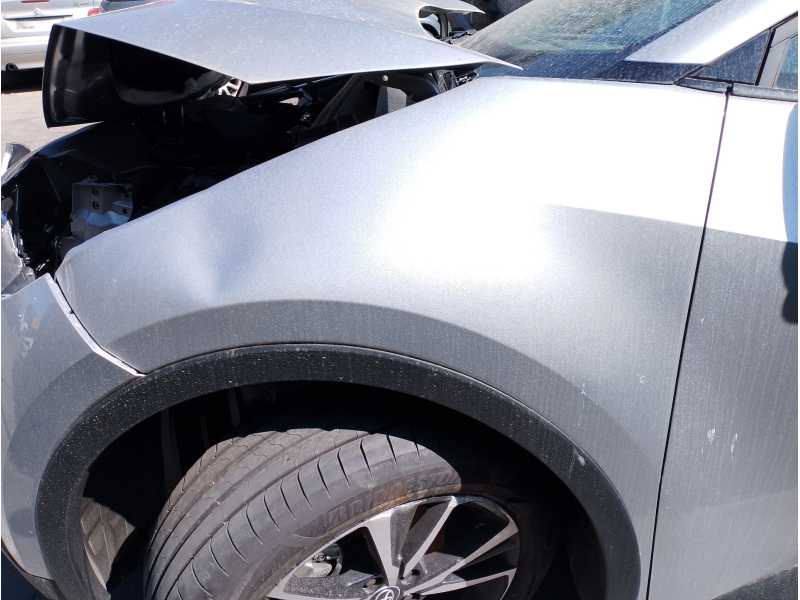 Recambio de aleta delantera izquierda para toyota c-hr referencia OEM IAM   