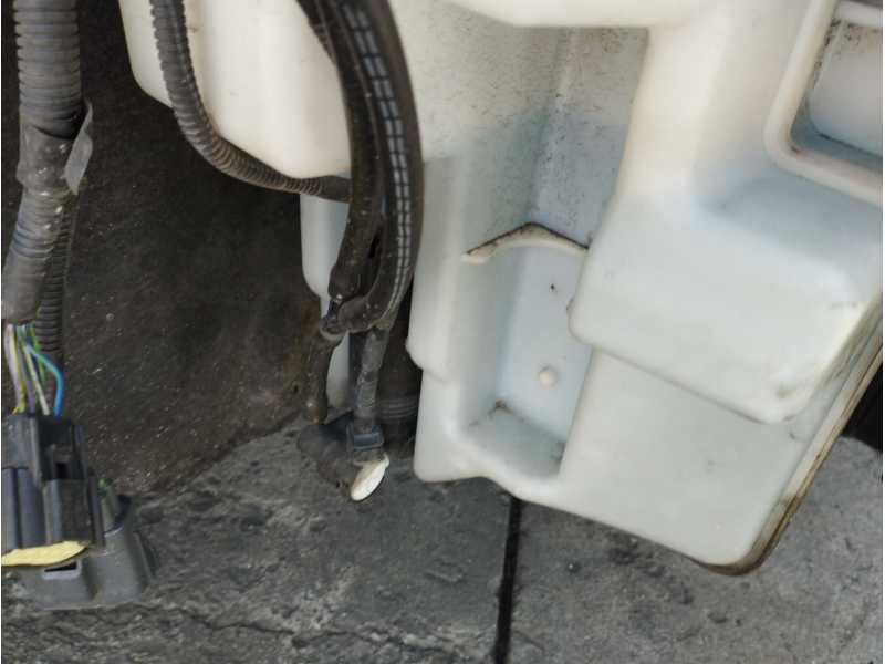 Recambio de bomba limpia para volvo v40 kinetic referencia OEM IAM   