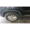Recambio de paso de rueda trasero derecho para volkswagen tiguan (5n_) 2.0 tdi 4motion referencia OEM IAM 5N0809410  
