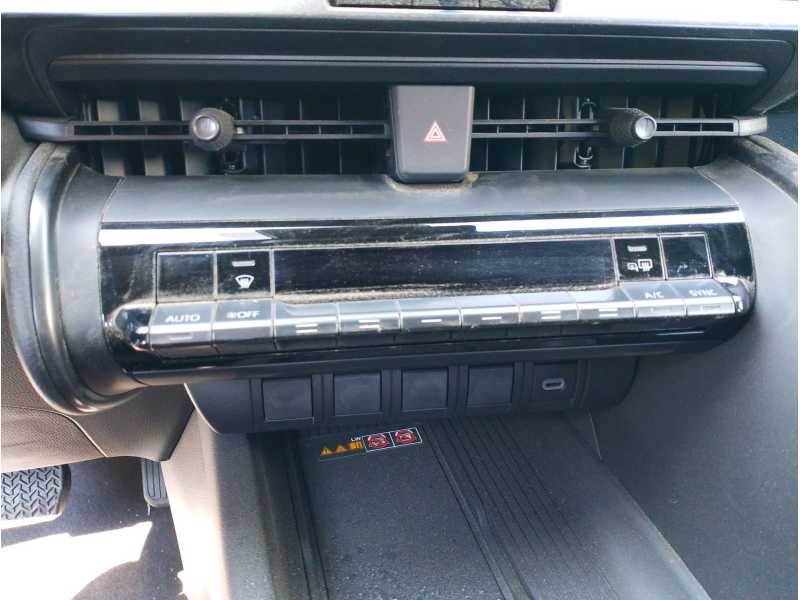 Recambio de mando climatizador para toyota c-hr referencia OEM IAM   