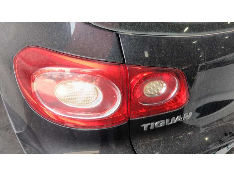 Recambio de piloto trasero izquierdo para volkswagen tiguan (5n_) 2.0 tdi 4motion referencia OEM IAM 5N0945095H  
