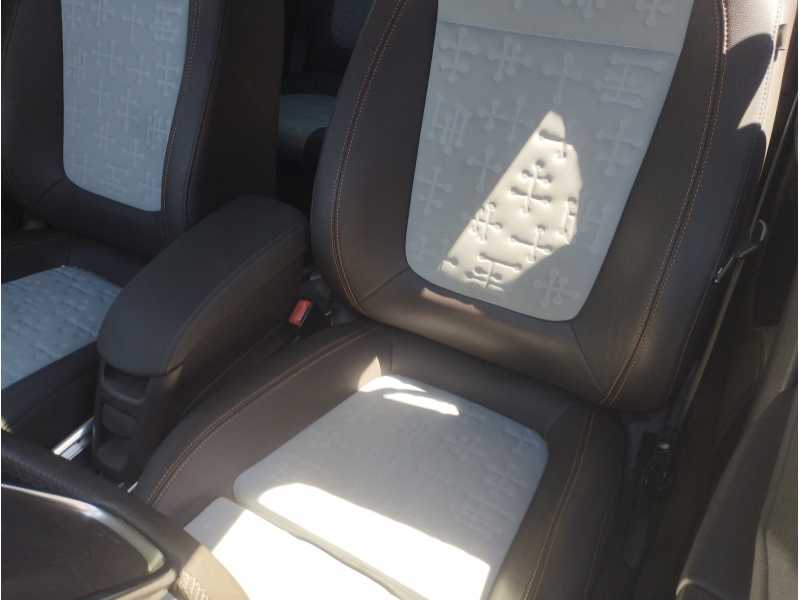 Recambio de asiento delantero izquierdo para opel meriva b 1.7 16v cdti referencia OEM IAM   