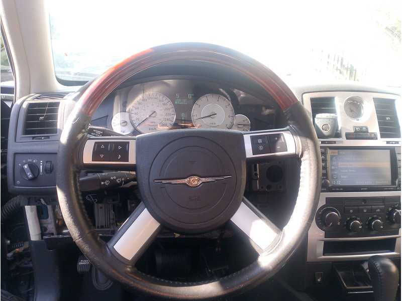 Recambio de volante para chrysler 300c touring (lx, le) 3.0 crd referencia OEM IAM 1LD401DVAA  