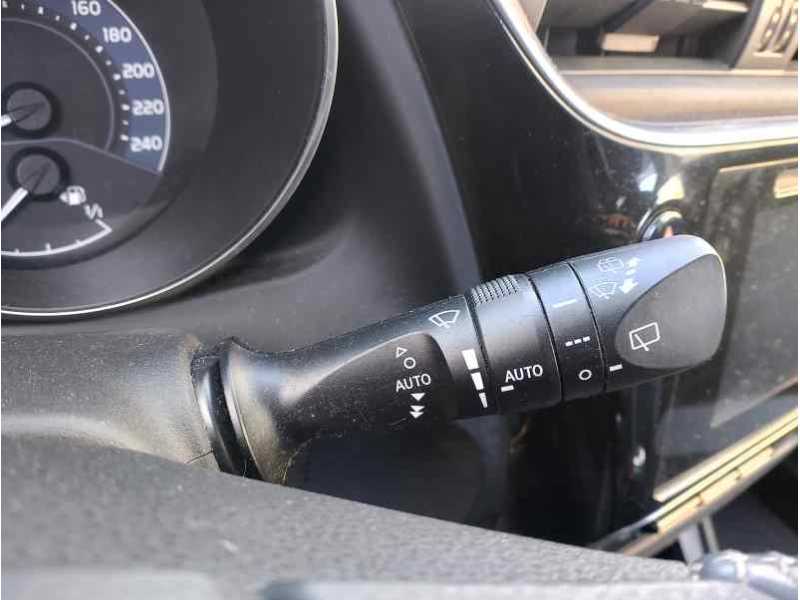Recambio de mando limpia para toyota auris active referencia OEM IAM   
