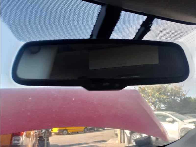 Recambio de espejo interior para toyota auris active referencia OEM IAM   
