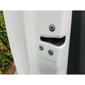 CERRADURA PUERTA DELANTERA IZQUIERDA 