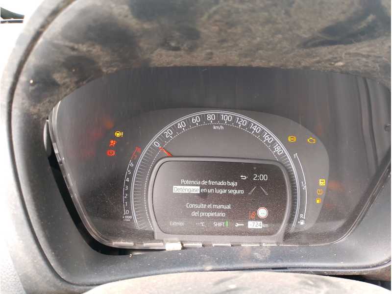 Recambio de cuadro instrumentos para toyota aygo x-cite referencia OEM IAM   
