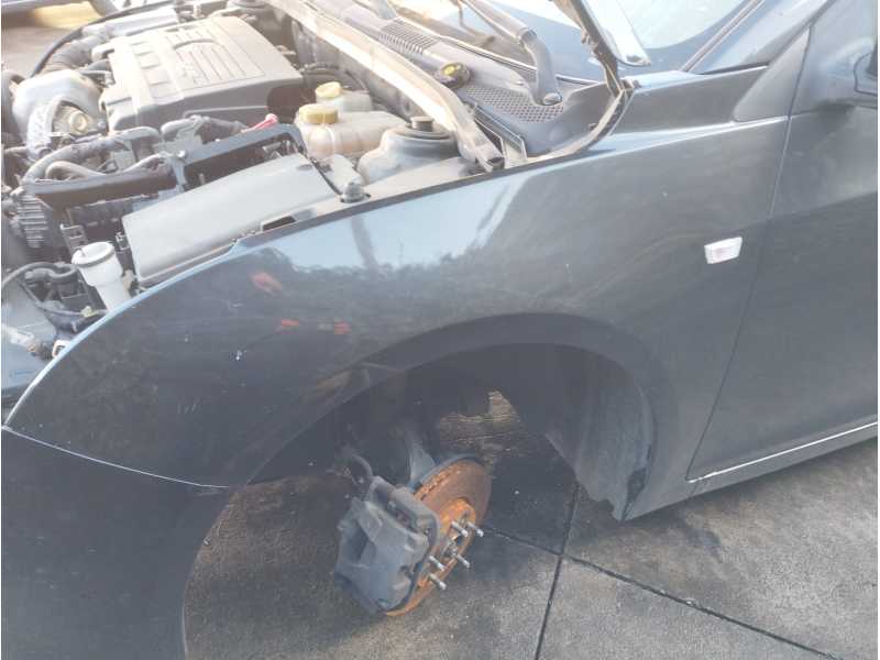 Recambio de aleta delantera izquierda para chevrolet cruze 2.0 diesel cat referencia OEM IAM 94560509  