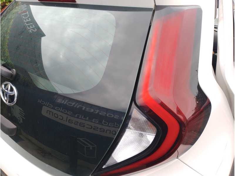 Recambio de piloto trasero derecho para toyota aygo x-cite referencia OEM IAM   