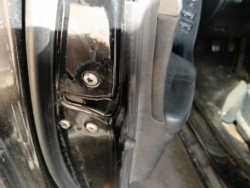 Recambio de cerradura puerta delantera izquierda para hyundai i30 (gd) 1.4 crdi referencia OEM IAM 81310A6030  