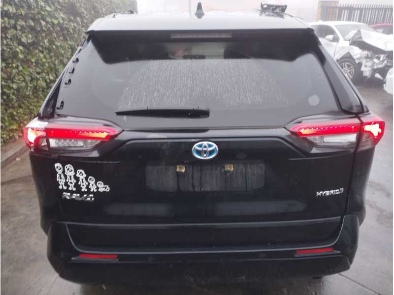 Recambio de porton trasero para toyota rav4 referencia OEM IAM   