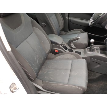 ASIENTO DELANTERO DERECHO 