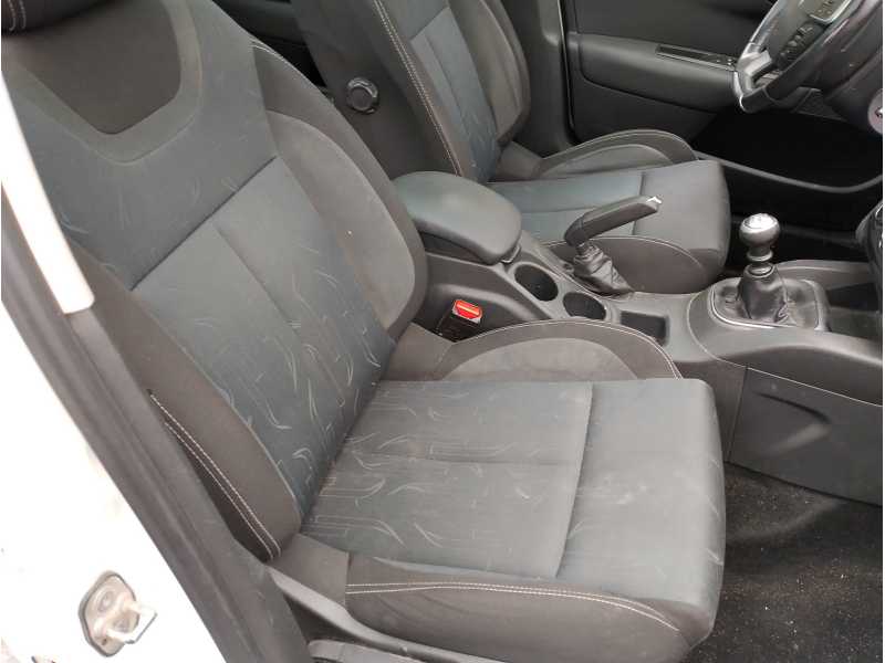Recambio de asiento delantero derecho para citroën c4 lim. 1.6 hdi fap referencia OEM IAM   