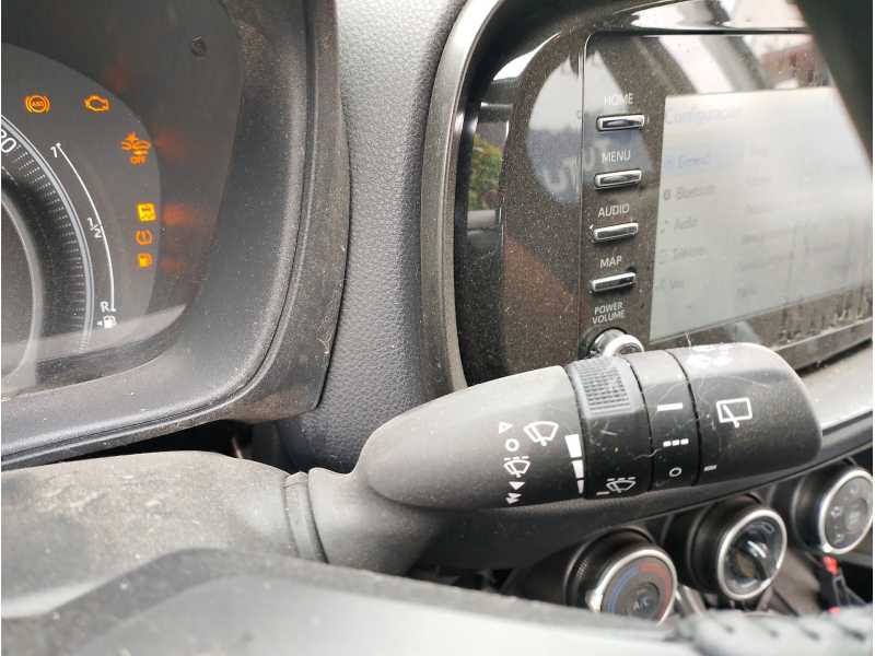 Recambio de mando limpia para toyota aygo x-cite referencia OEM IAM   