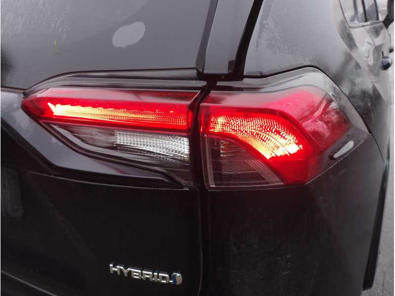 Recambio de piloto trasero derecho para toyota rav4 referencia OEM IAM   