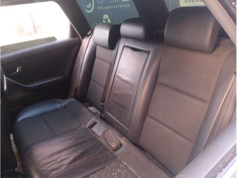 Recambio de asientos traseros para audi a4 b7 avant (8ed) 2.0 tdi referencia OEM IAM 8E5885405AMDN  