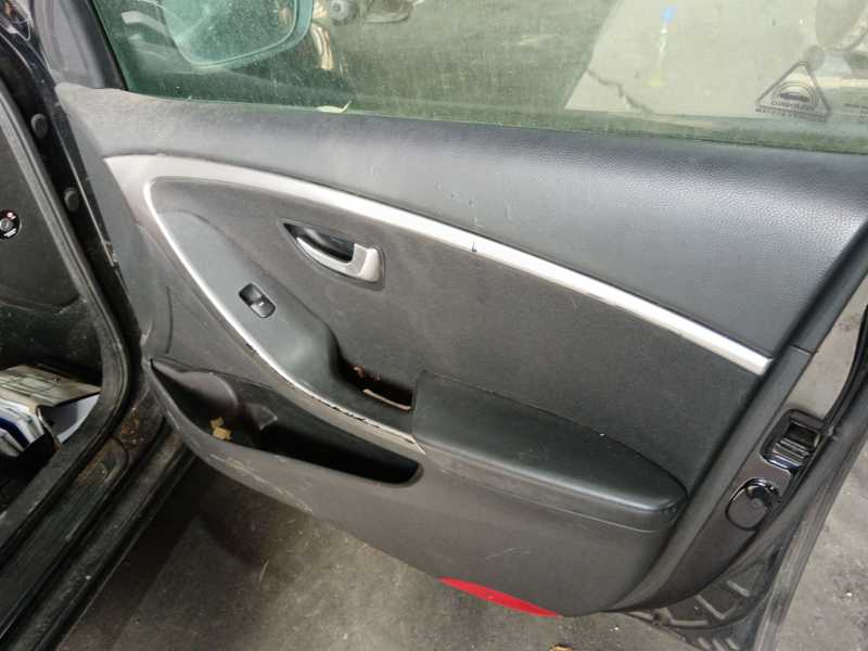 Recambio de elevalunas delantero derecho para hyundai i30 (gd) 1.4 crdi referencia OEM IAM 82481A6000  