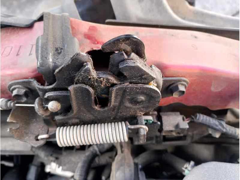 Recambio de cerradura capot para toyota auris active referencia OEM IAM   