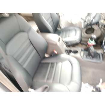 ASIENTO DELANTERO DERECHO 
